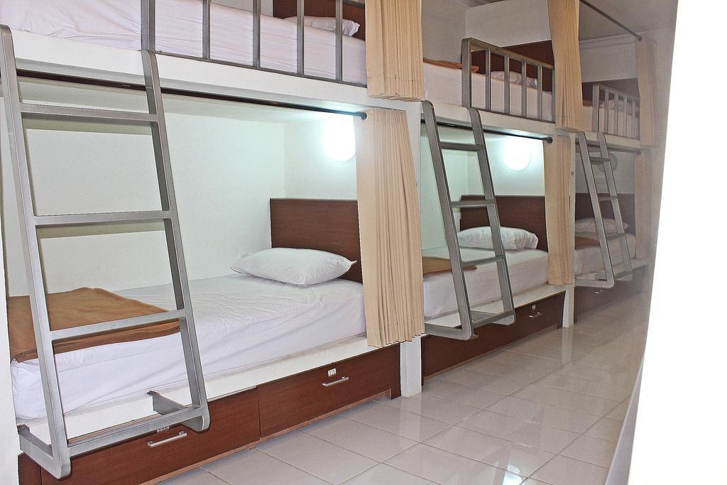 Hostel Mirah Legian  Phòng bức ảnh