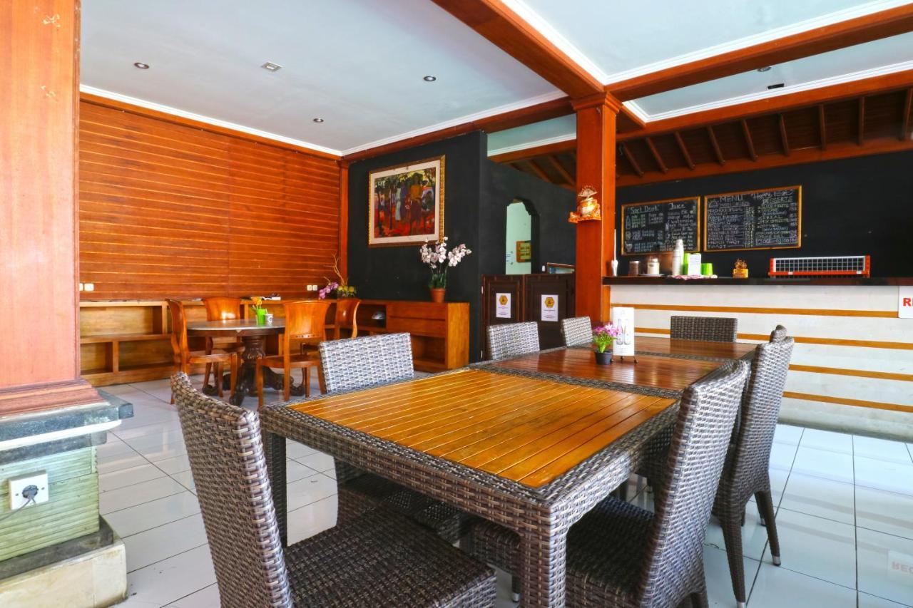 Hostel Mirah Legian  Ngoại thất bức ảnh